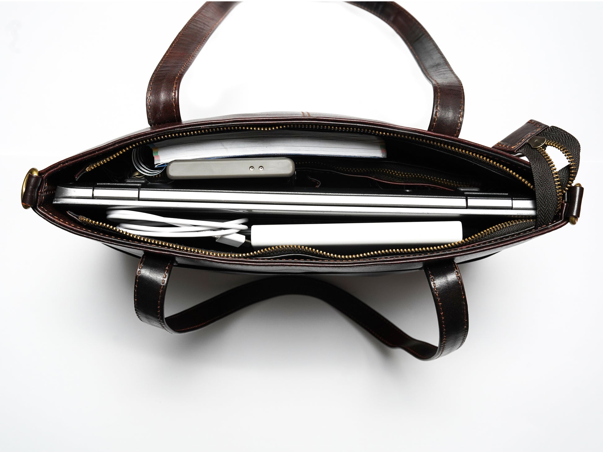 Volkskin Leder Schultertasche Espresso – Detailansicht Verschluss