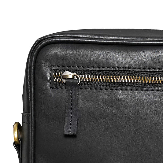 Volkskin Umhängetasche Schwarz – Rückansicht